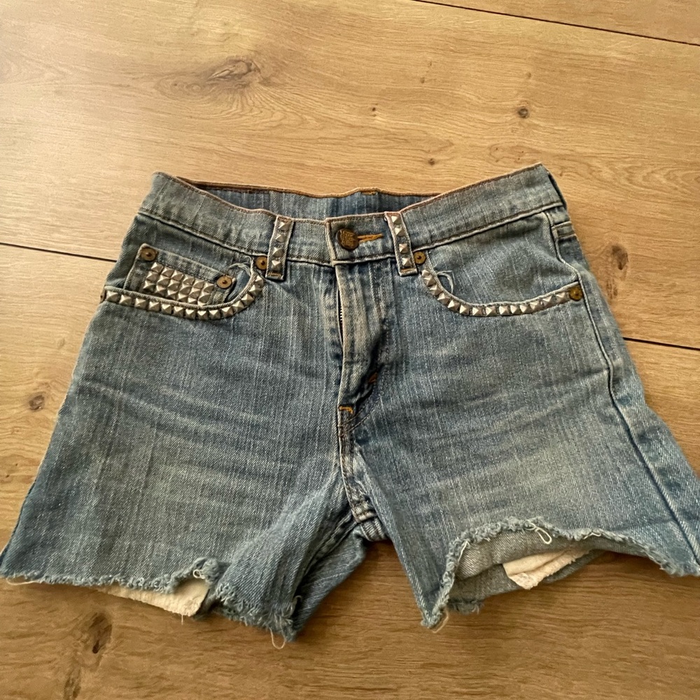 Studded Sexy Levi Shorts